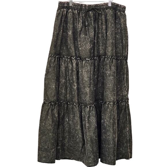 Zenana Maxi Skirt Womens Size Large Dark Green Tiered Goblincore Gypsy - Picture 1 of 4